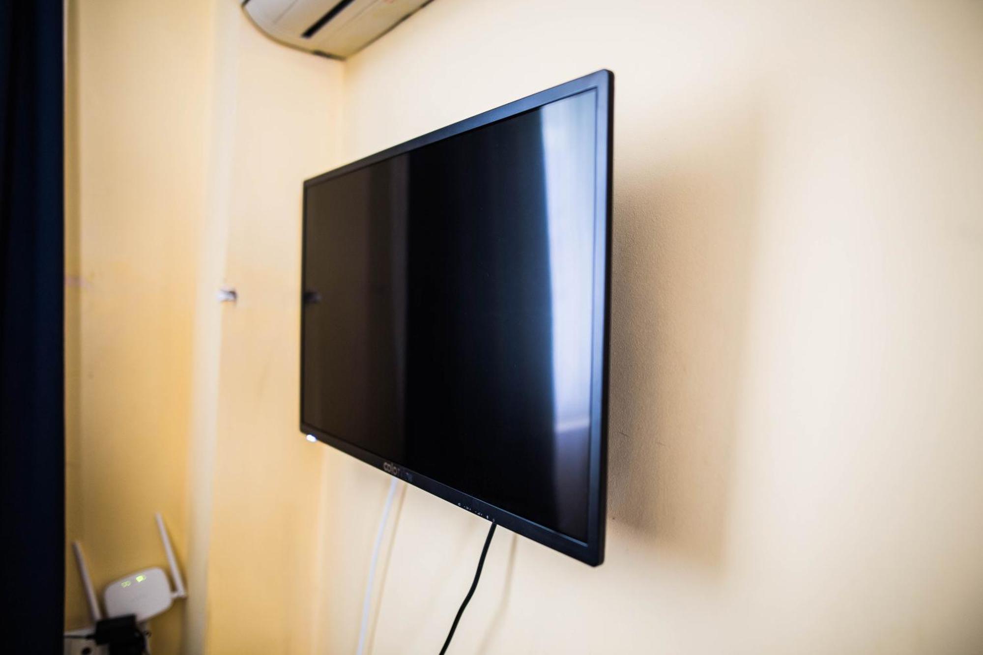 Central Apart-Hotel Batumi Room photo